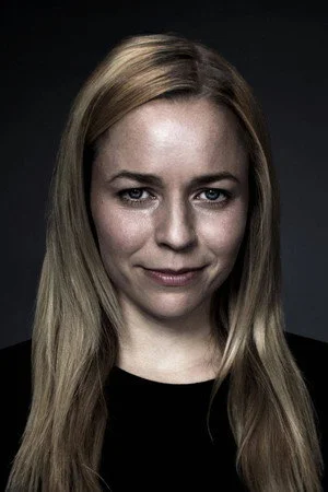 Паула Весала