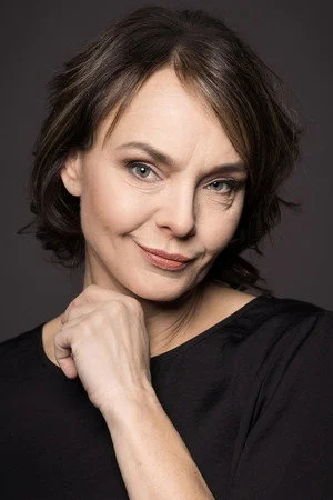 Еліна Рейнольд