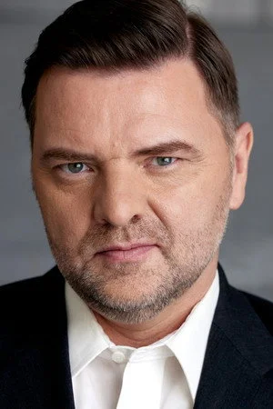 Аарон Лайонс