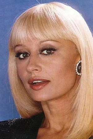 Раффаелла Карра