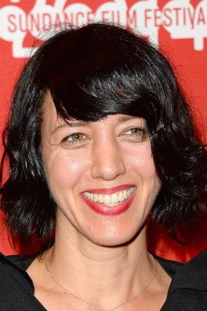 Карла Азар