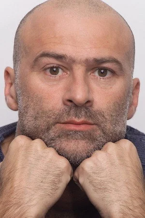 Жульєн Крамер