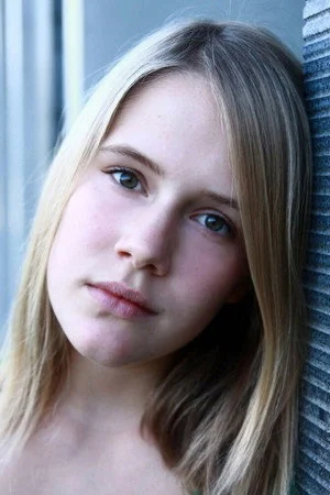 Леа Айслеб