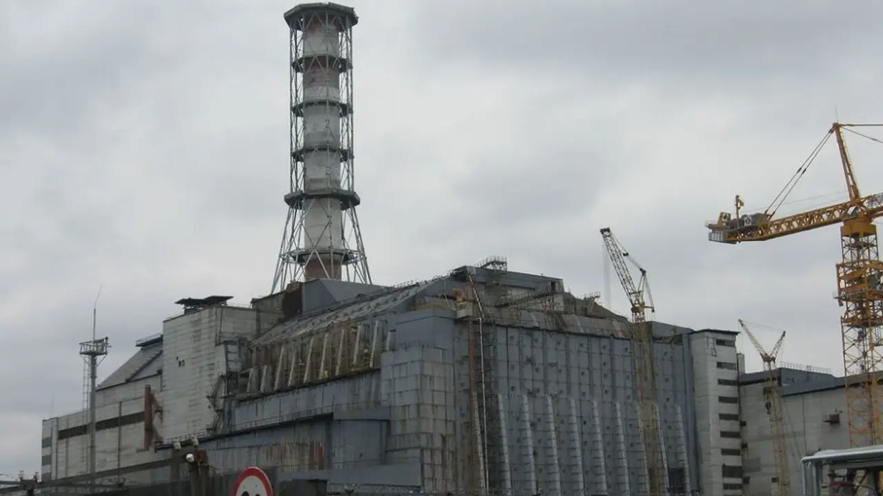 «За мить до катастрофи» — кадр з 7 серії 1 сезону