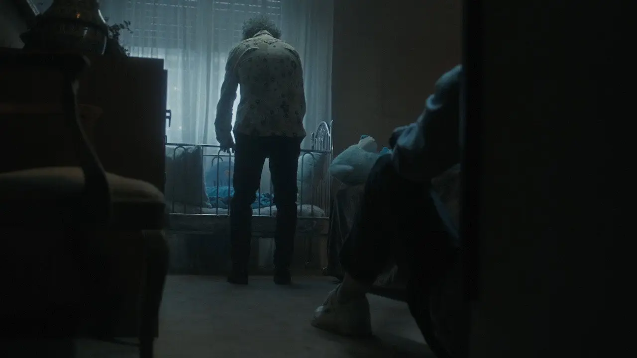 Кадр з фільму «Журнальний столик»