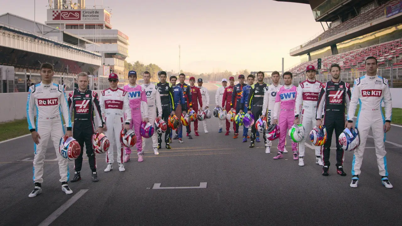 «Formula 1: Жени, щоб вижити» — кадр з 1 серії 3 сезону