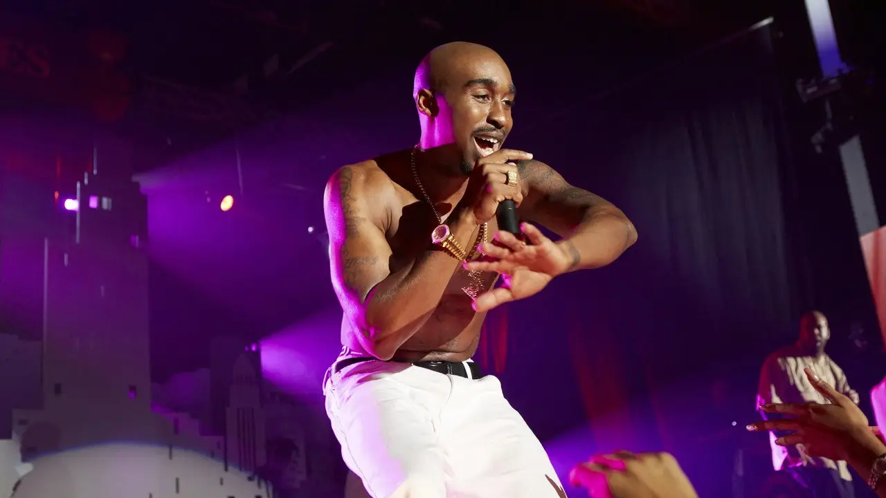 Кадр з фільму «2Pac: Легенда»