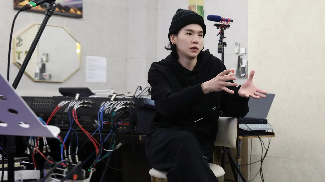 Кадр з фільму «SUGA: Дорога до D-DAY»