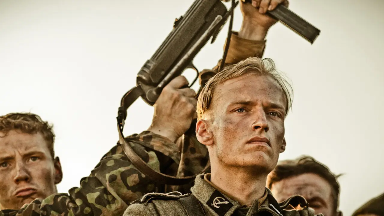 Кадр з фільму «1944»