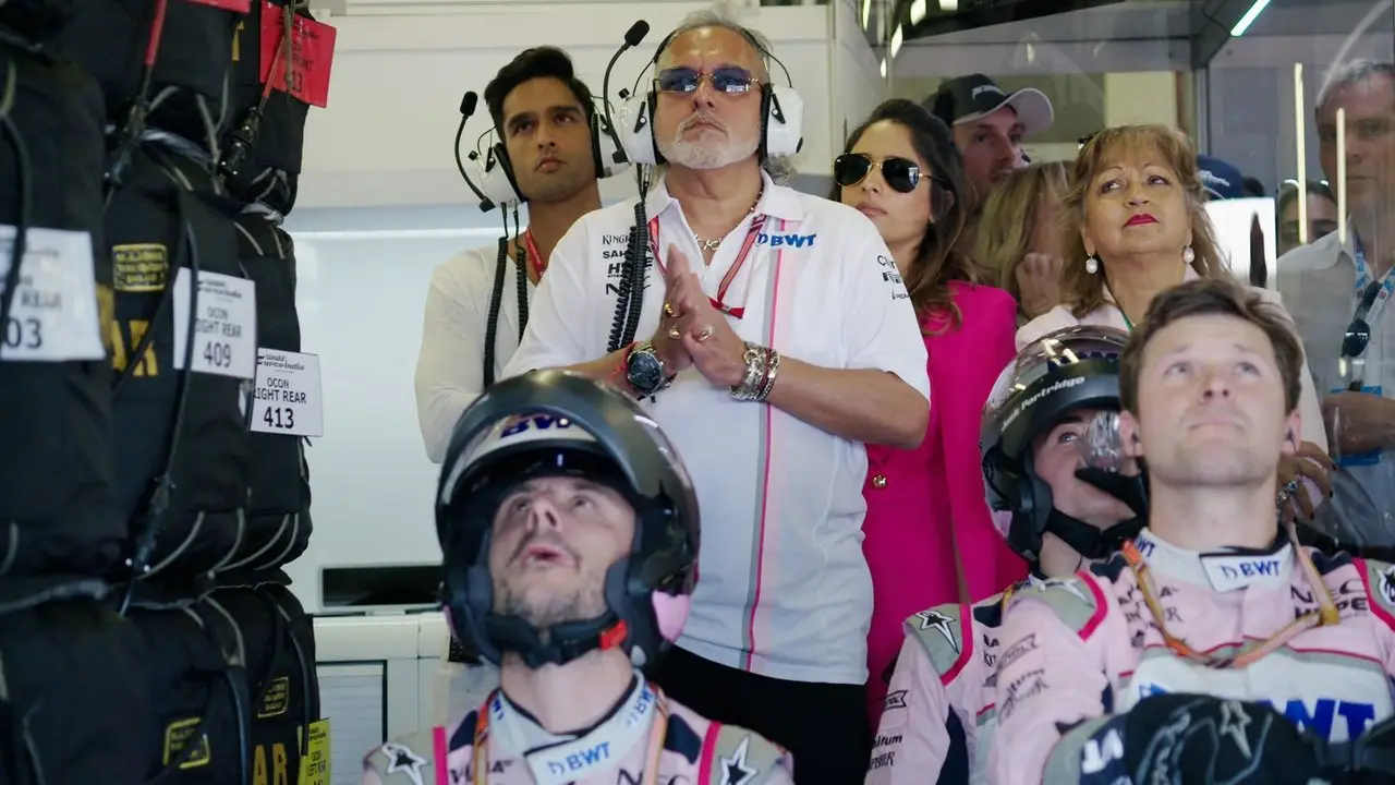 «Formula 1: Жени, щоб вижити» — кадр з 5 серії 1 сезону