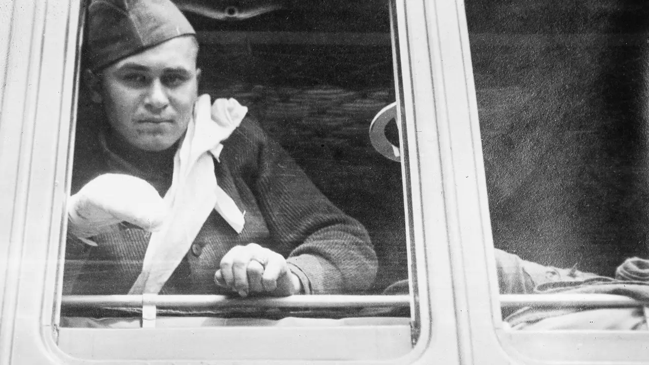 «Бойова залізниця» — кадр з 3 серії 1 сезону