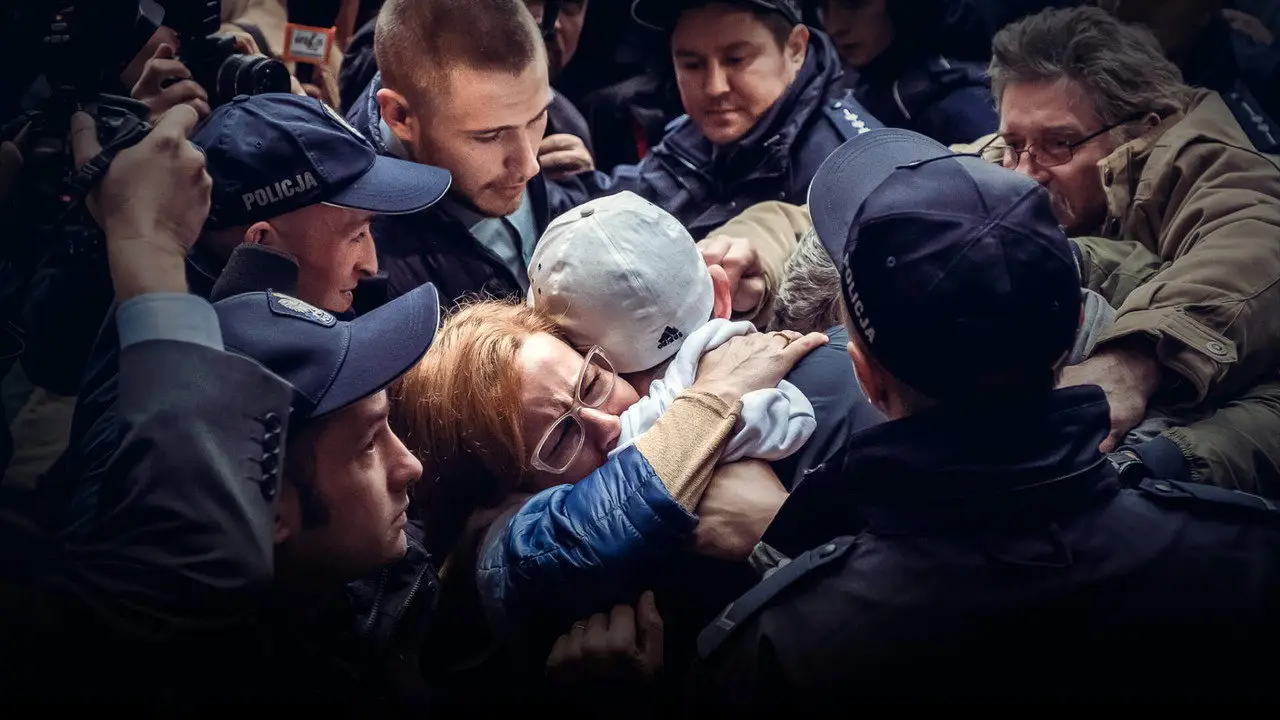 Кадр з фільму «25 років невинності. Справа Томка Коменди»