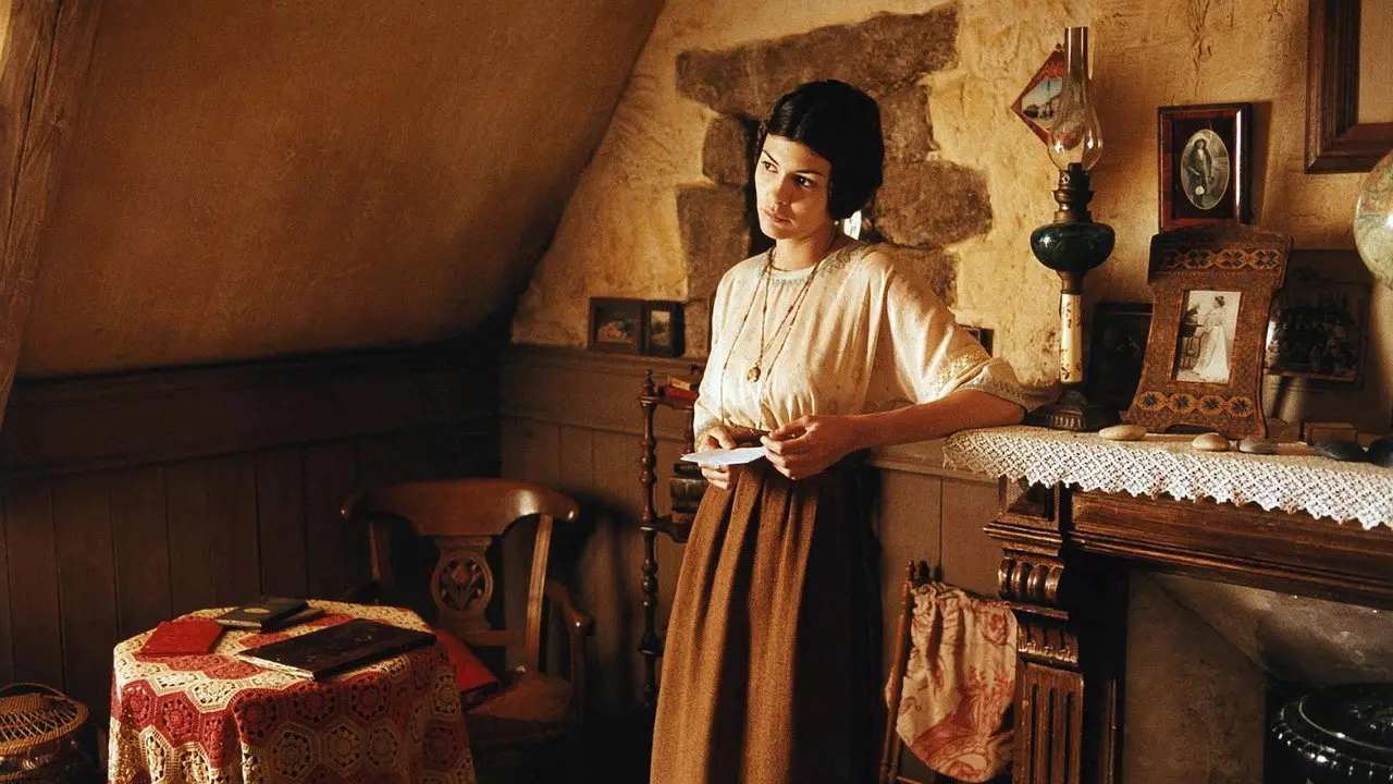 Кадр з фільму «Довгі заручини / Тривалі заручини»