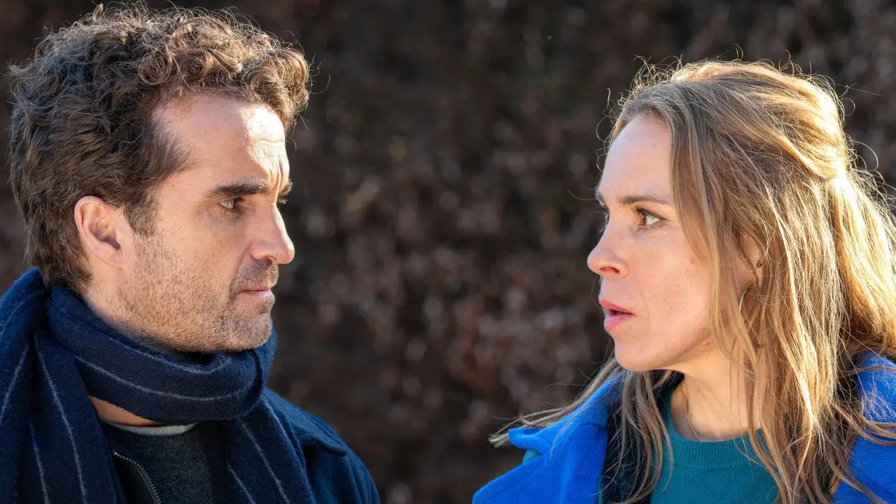 Кадр з фільму «Троянди та рис»