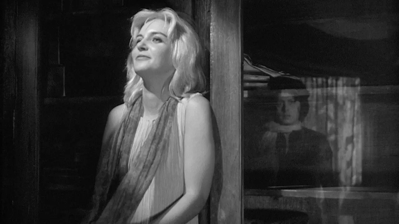 Кадр з фільму «Схильний до втечі / З породи втікачів»