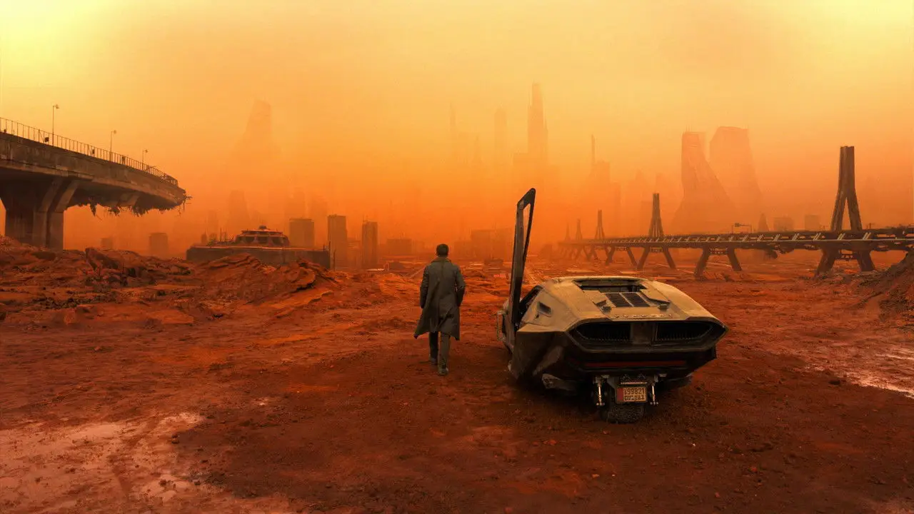 Кадр з фільму «Той, хто біжить по лезу 2049»