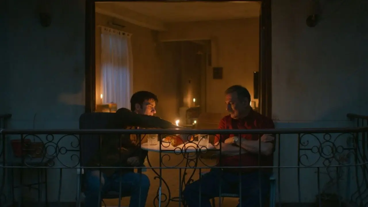Кадр з фільму «Хлопці Родини Мехта»